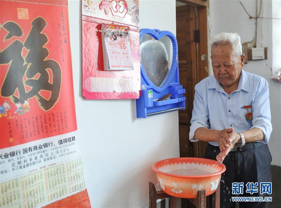 鐘宜龍：長(zhǎng)征起點(diǎn)的“守魂人”