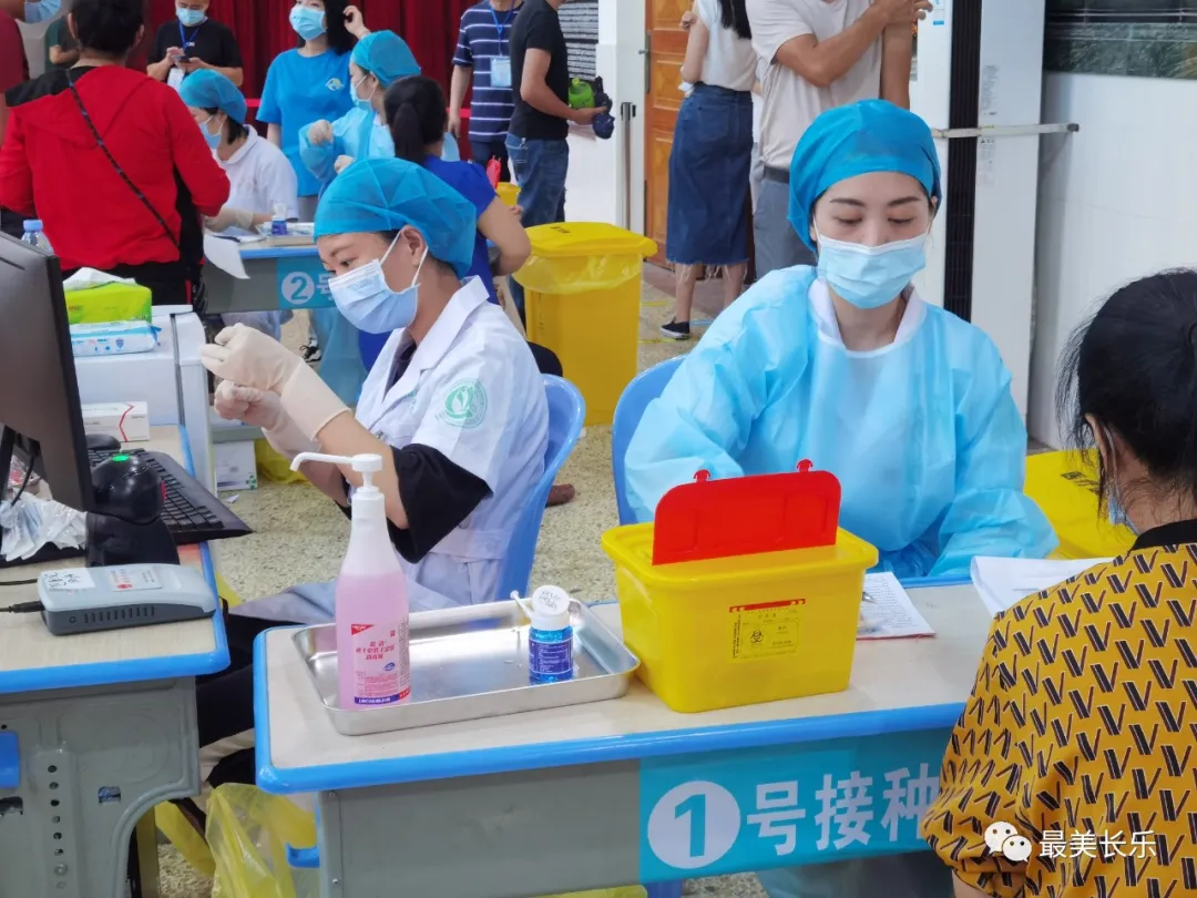 區(qū)衛(wèi)健系統(tǒng)：恪守“三心” 黨史學習教育擦亮為民底色