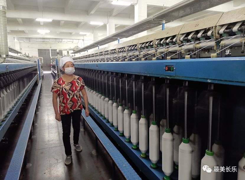 金源紡織：防疫生產(chǎn)兩手抓 黨員志愿者暖心服務返崗工人