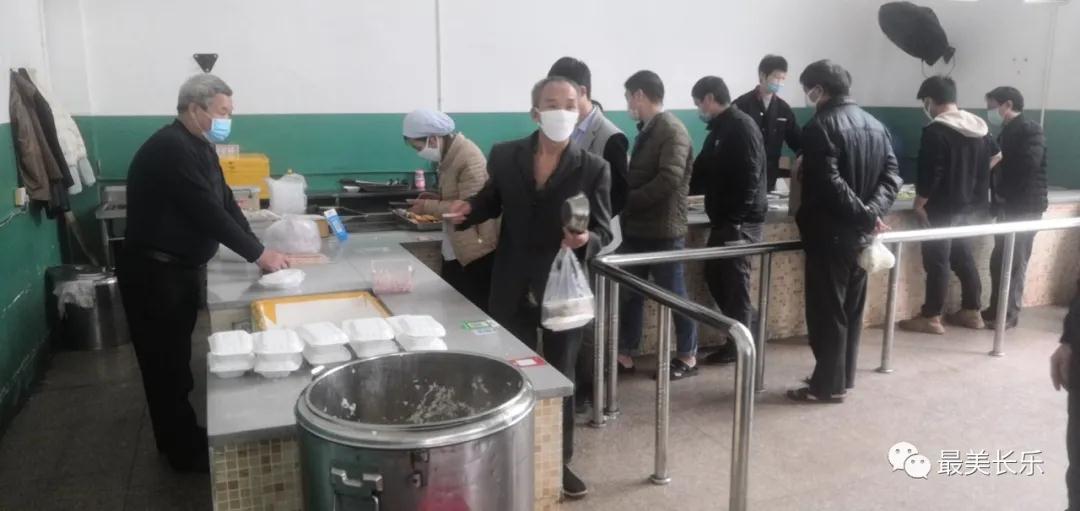長源紡織：防疫復工兩不誤 開足馬力保供應