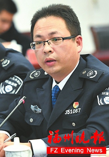 誰在印制“福州藍(lán)”金名片？