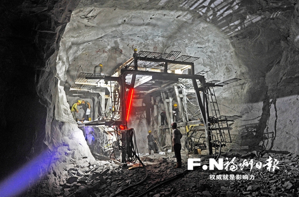 “高水高排”進(jìn)展順利　東線進(jìn)入主隧洞施工階段