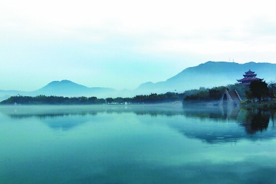 抓牢管黨治黨主業(yè)　開創(chuàng)“五個(gè)泉州”新局面