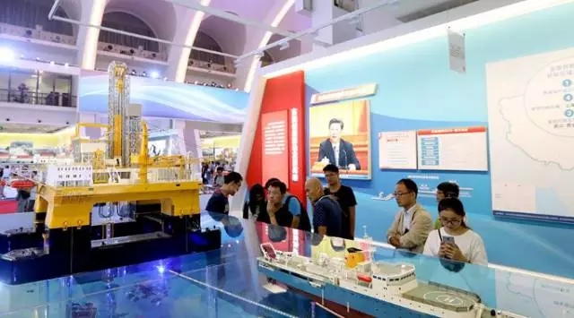 厲害了這個成就展，能看到很多很多……