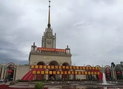 厲害了這個成就展，能看到很多很多……