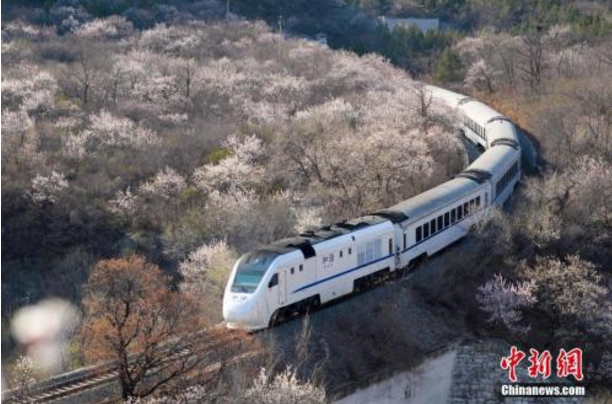 華媒聚焦十九大：中國開啟新時代 將成世界穩(wěn)定之錨