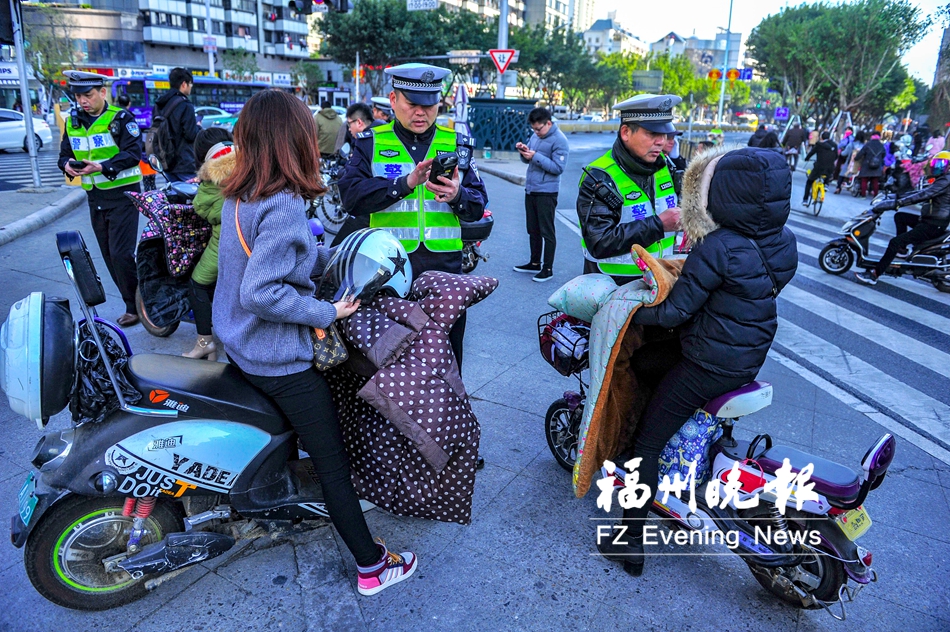 騎車交通違法　與駕駛信息捆綁