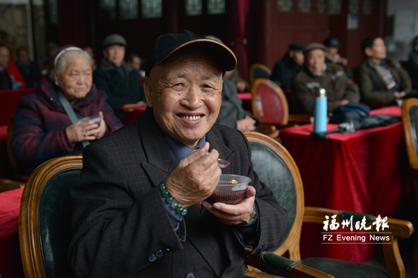 國家藝術(shù)基金資助項(xiàng)目福州評話《孝子》傳承版昨首演