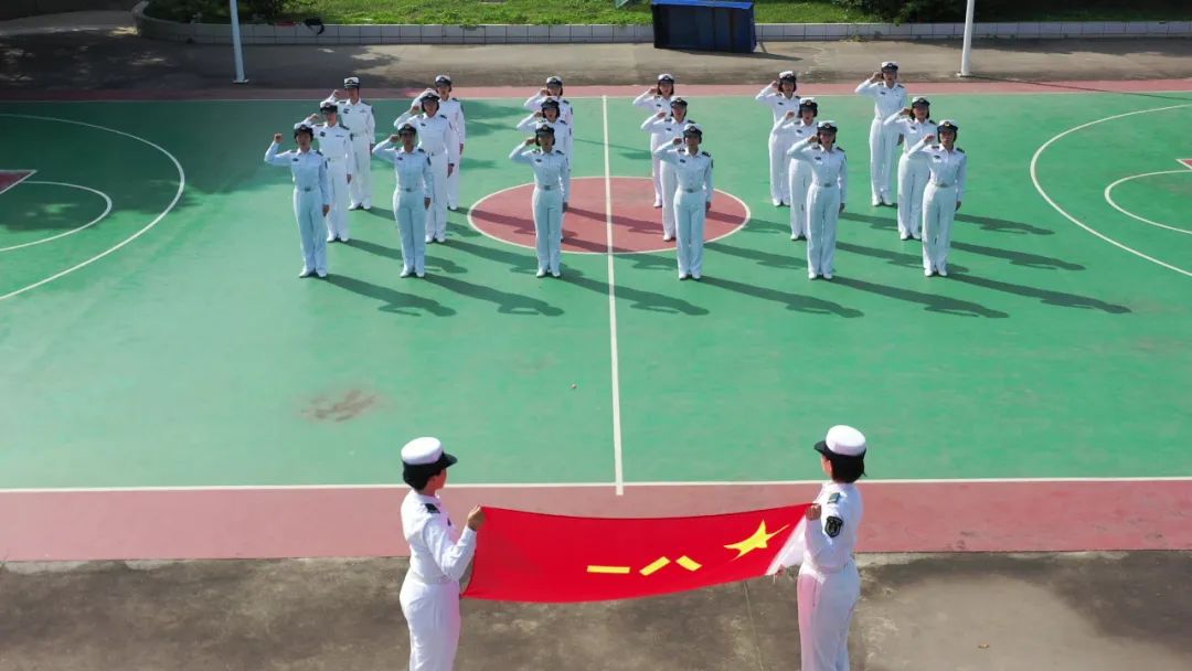 人民海軍，生日快樂！