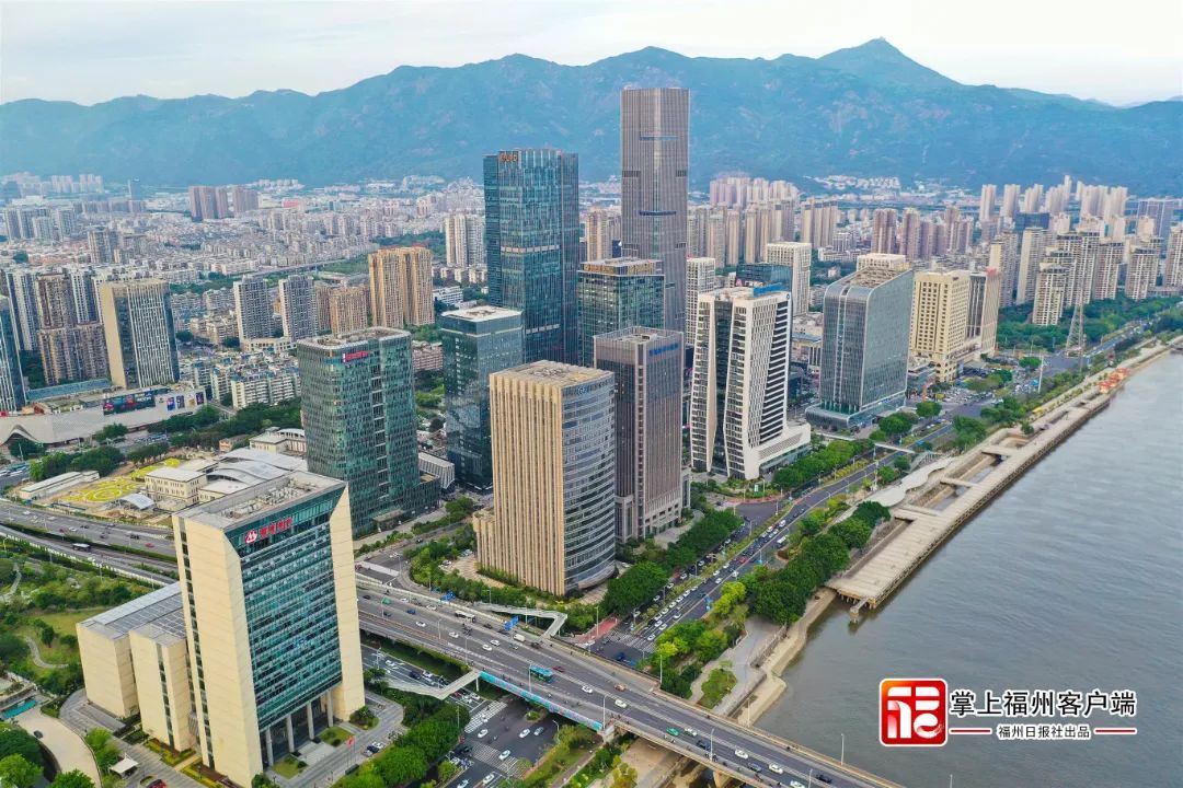 深學(xué)爭(zhēng)優(yōu) 敢為爭(zhēng)先 實(shí)干爭(zhēng)效丨專訪臺(tái)江區(qū)委書記梁棟