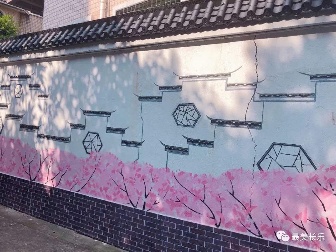 背街小巷換新顏，這個街道美得有內(nèi)涵！ 