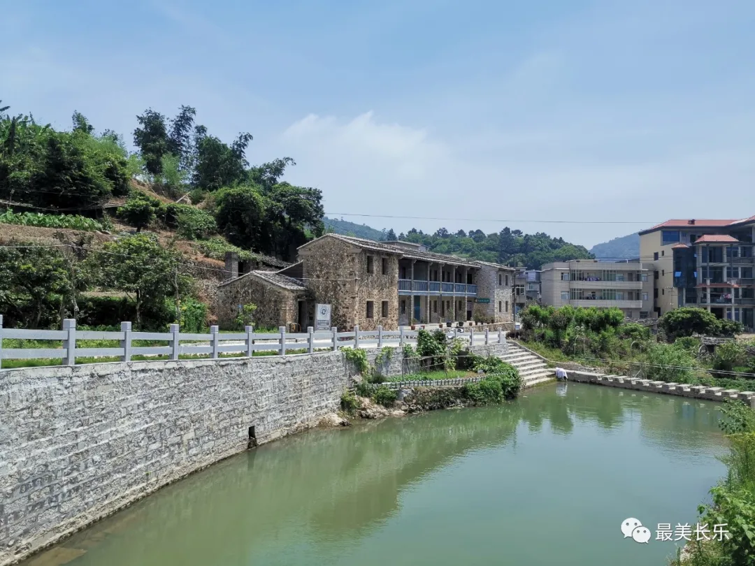 聆聽(tīng)，這個(gè)“世外桃源”留住鄉(xiāng)愁的故事
