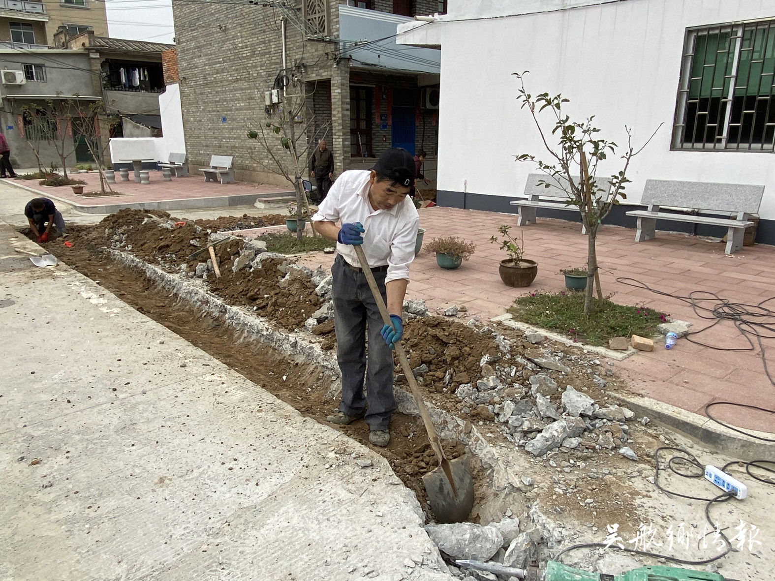 路頂村：完善公共設施 助推鄉(xiāng)村振興