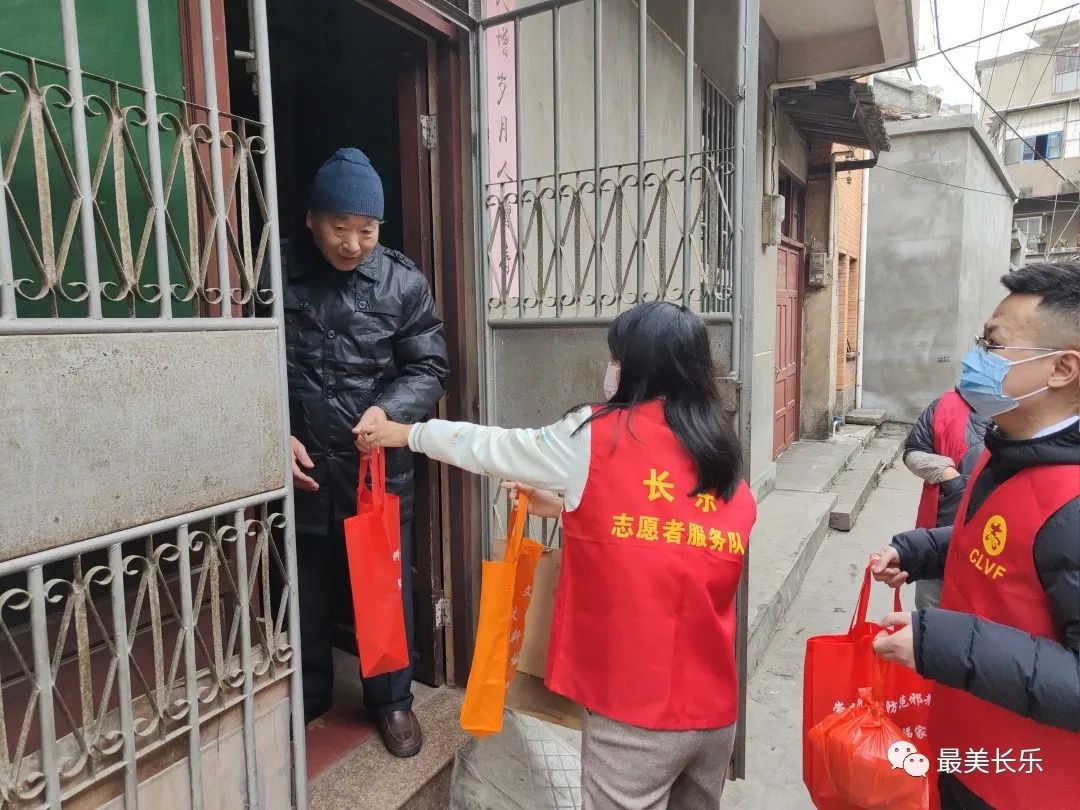 西關(guān)社區(qū)：社區(qū)守望無難事 近鄰相助有溫情