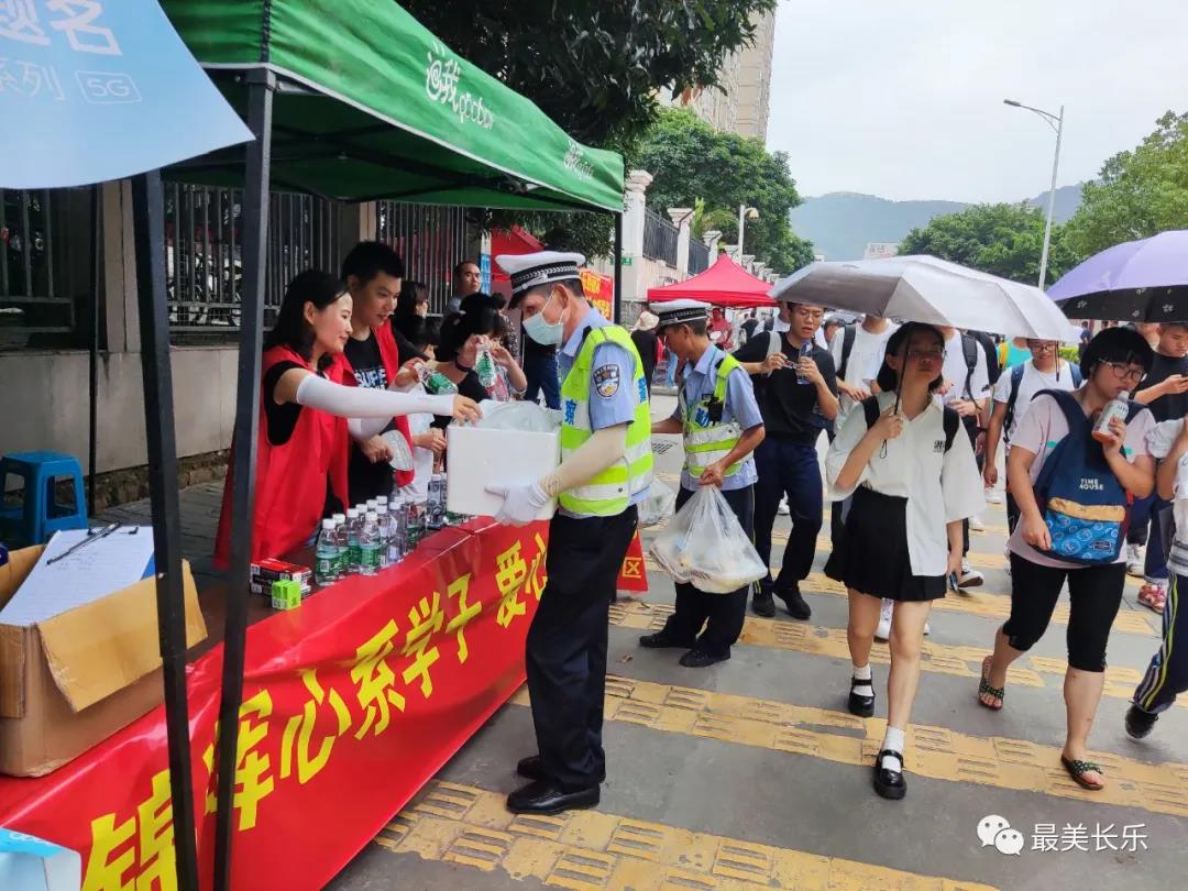 航城街道：學(xué)黨史辦實(shí)事　居民安心更暖心