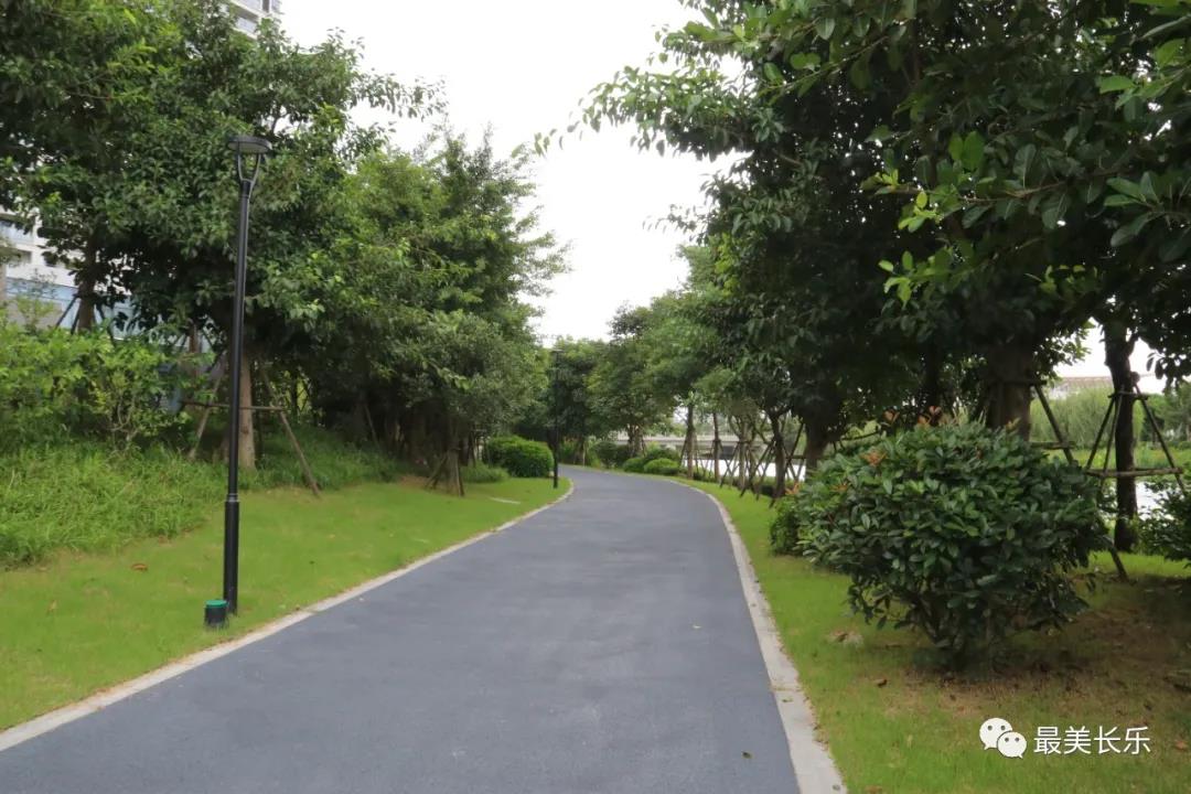 一處河流一處景 碧水清風(fēng)滿眼新 ——我區(qū)全面鋪開示范河道建設(shè)工作并取得良好成效