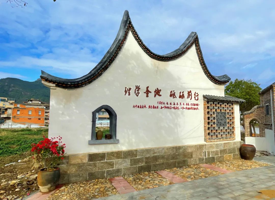 “村光”無(wú)限好！這個(gè)村莊開(kāi)啟了美顏模式……