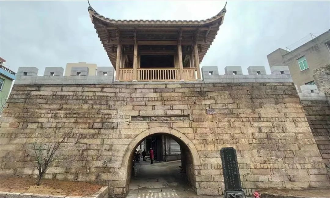 【網(wǎng)絡(luò)中國節(jié)?春節(jié)】新春走基層丨有古城有“梅”景！這個春節(jié)一起相約打卡！
