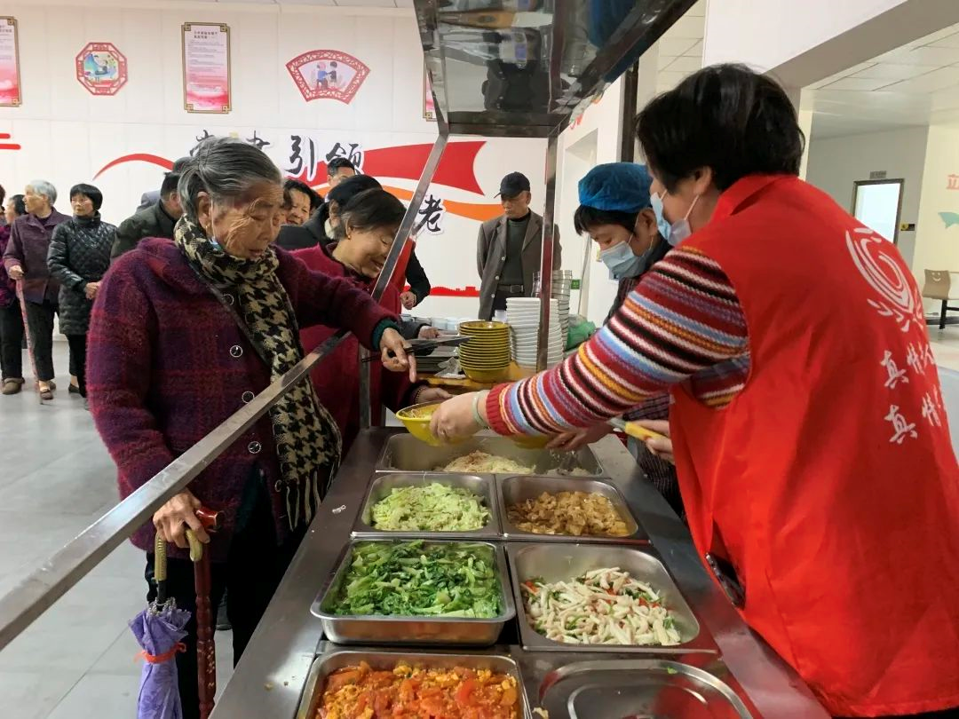 免費(fèi)午餐！長樂這家“長者食堂”讓老人有“知”有“味”