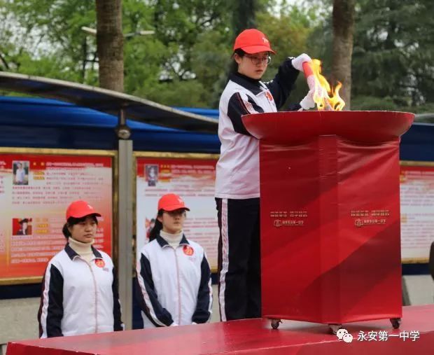驕傲！福建這些學(xué)霸太棒了！理科：701分；文科：674 分！