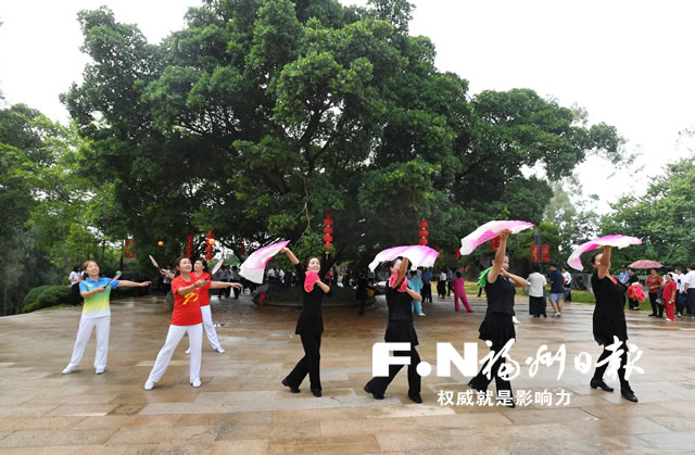 堅持“品質(zhì)立市” 建設(shè)幸福之城