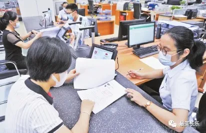 鋪好法治基石　農(nóng)事內(nèi)外兼修