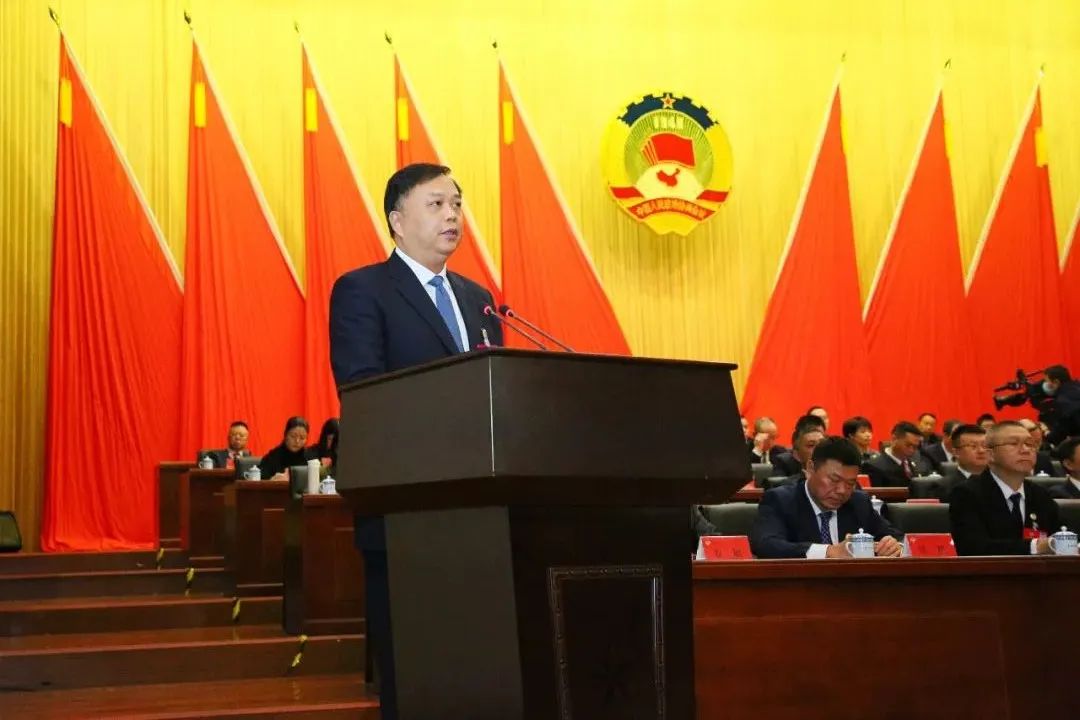 長樂區(qū)政協(xié)十三屆三次會(huì)議勝利閉幕