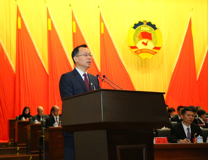 今天，長樂區(qū)政協(xié)十三屆三次會議隆重開幕！