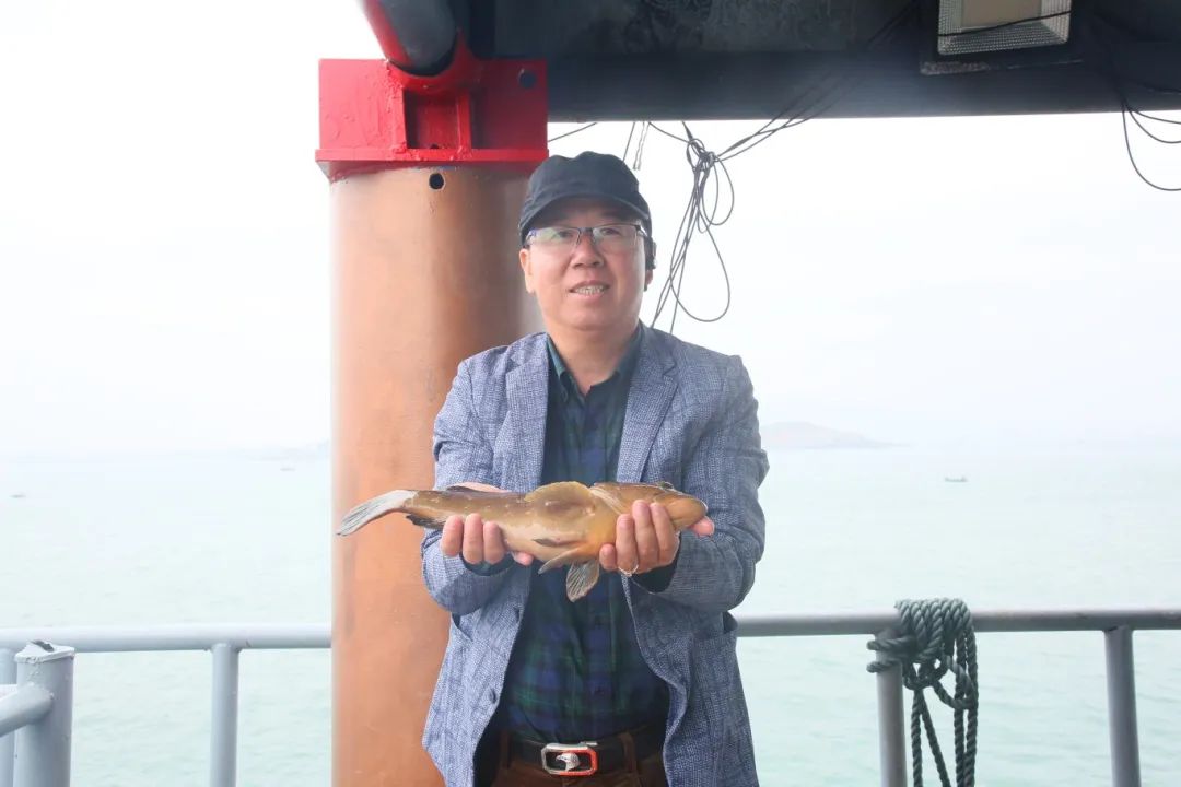 賣到“爆單”！住“深海豪宅”的魚，如此豪橫！