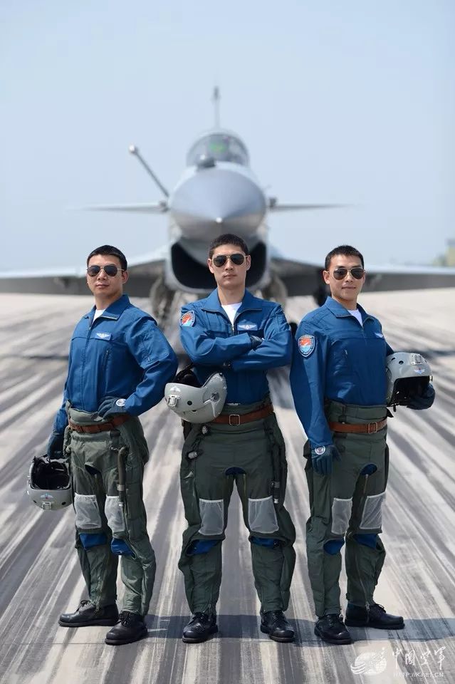 空軍福建招飛啦！4年定副連，上北大清華免費(fèi)