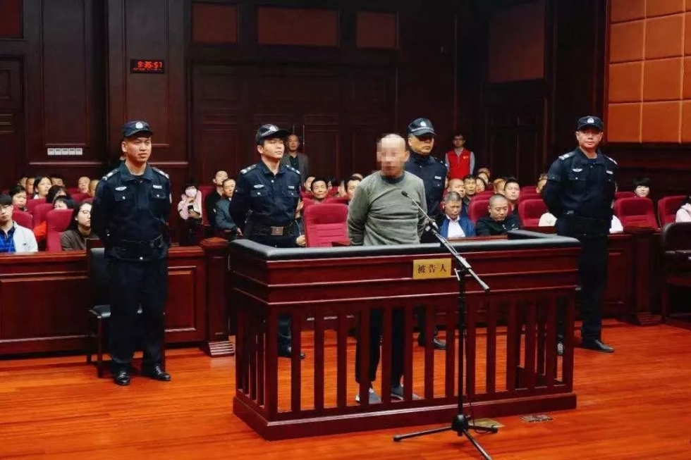 頭版頭條！福建法院掃黑除惡專項(xiàng)斗爭獲人民法院報(bào)點(diǎn)贊
