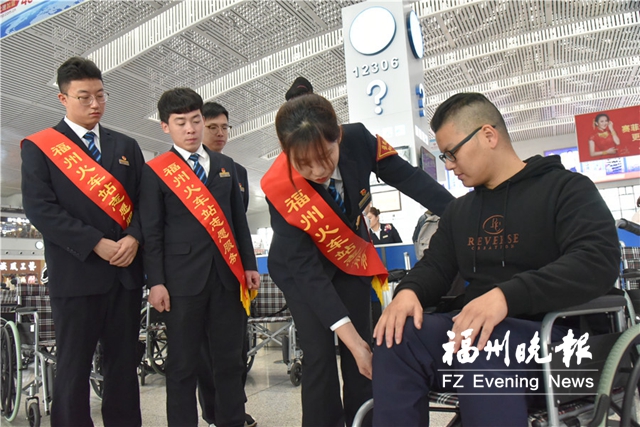 今起春運 迎來學(xué)生客流最高峰