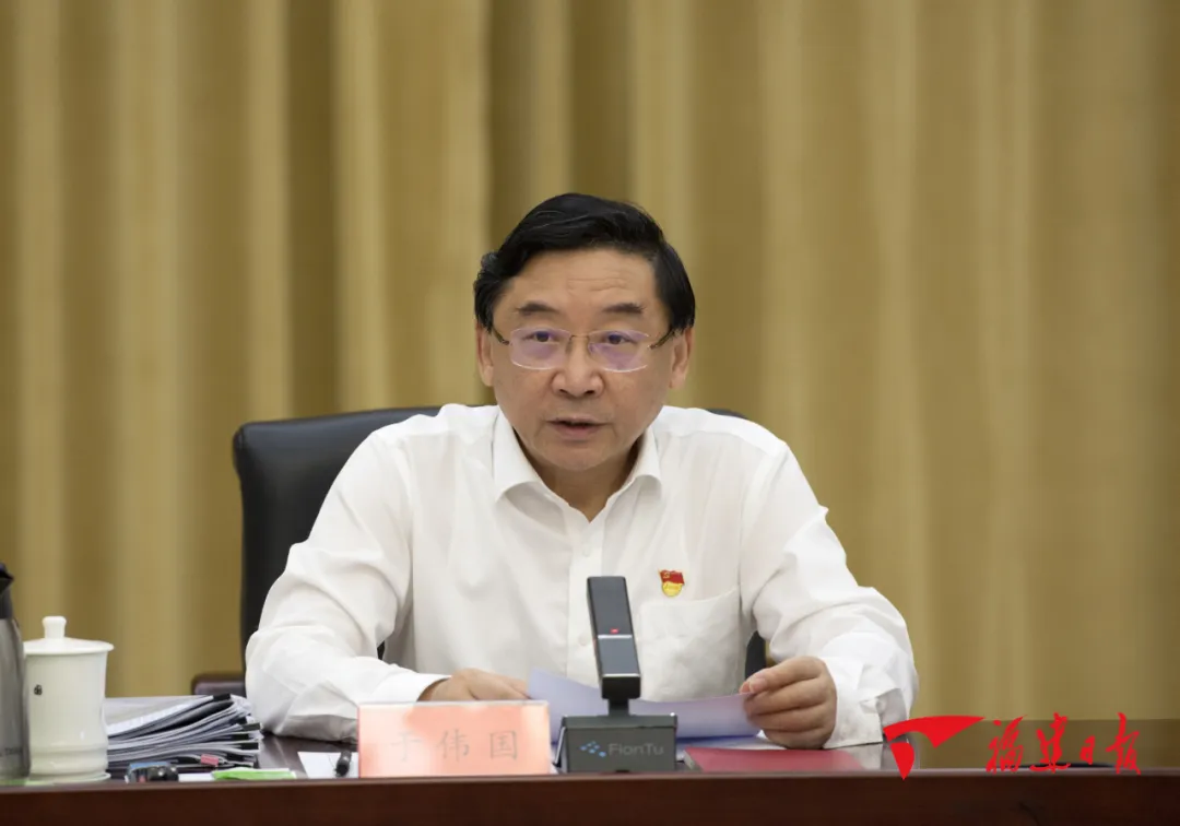福建省委理論學習中心組集中學習《習近平在福建》