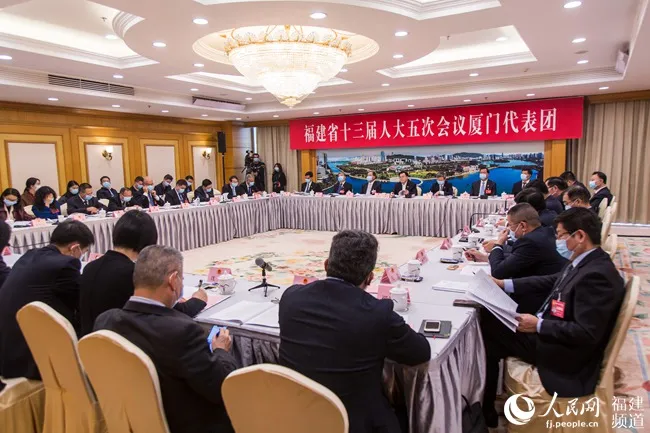 人民網(wǎng)頭條刊發(fā)報(bào)道《寫在福建兩會閉幕：目標(biāo)“全面建設(shè)創(chuàng)新型省份” 八閩兒女奮勇拼搏造“福”地》 