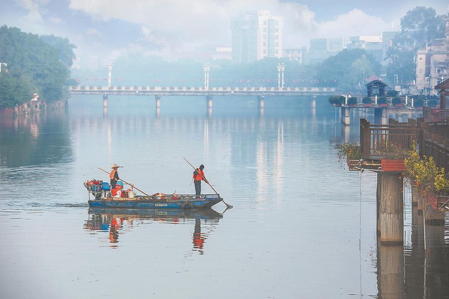 【網(wǎng)絡(luò)中國(guó)節(jié)·春節(jié)】福建：多掃一掃，讓城市更干凈