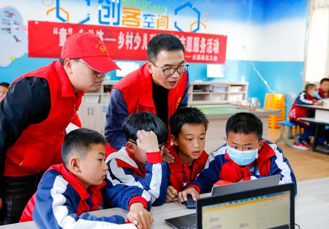 共享發(fā)展成果 同做有“福”之人