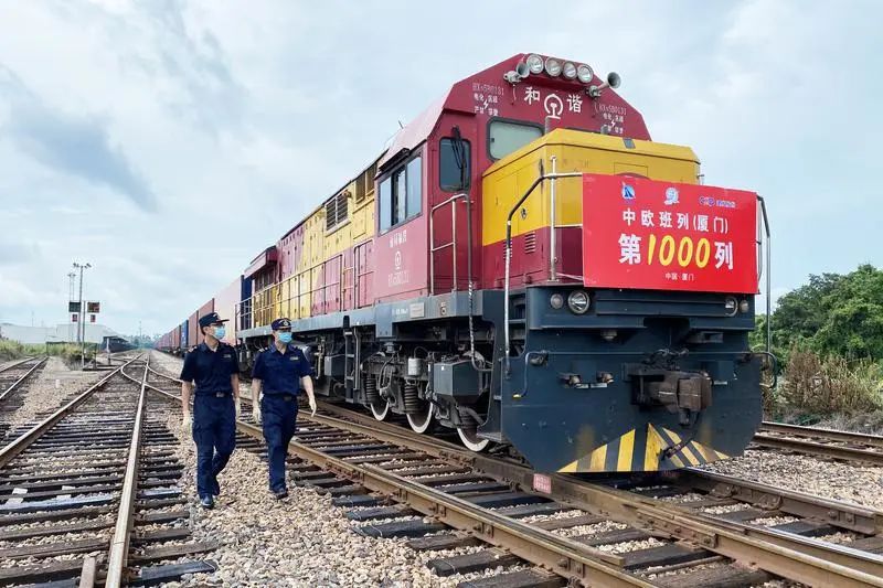開放不止步 揚帆再起航