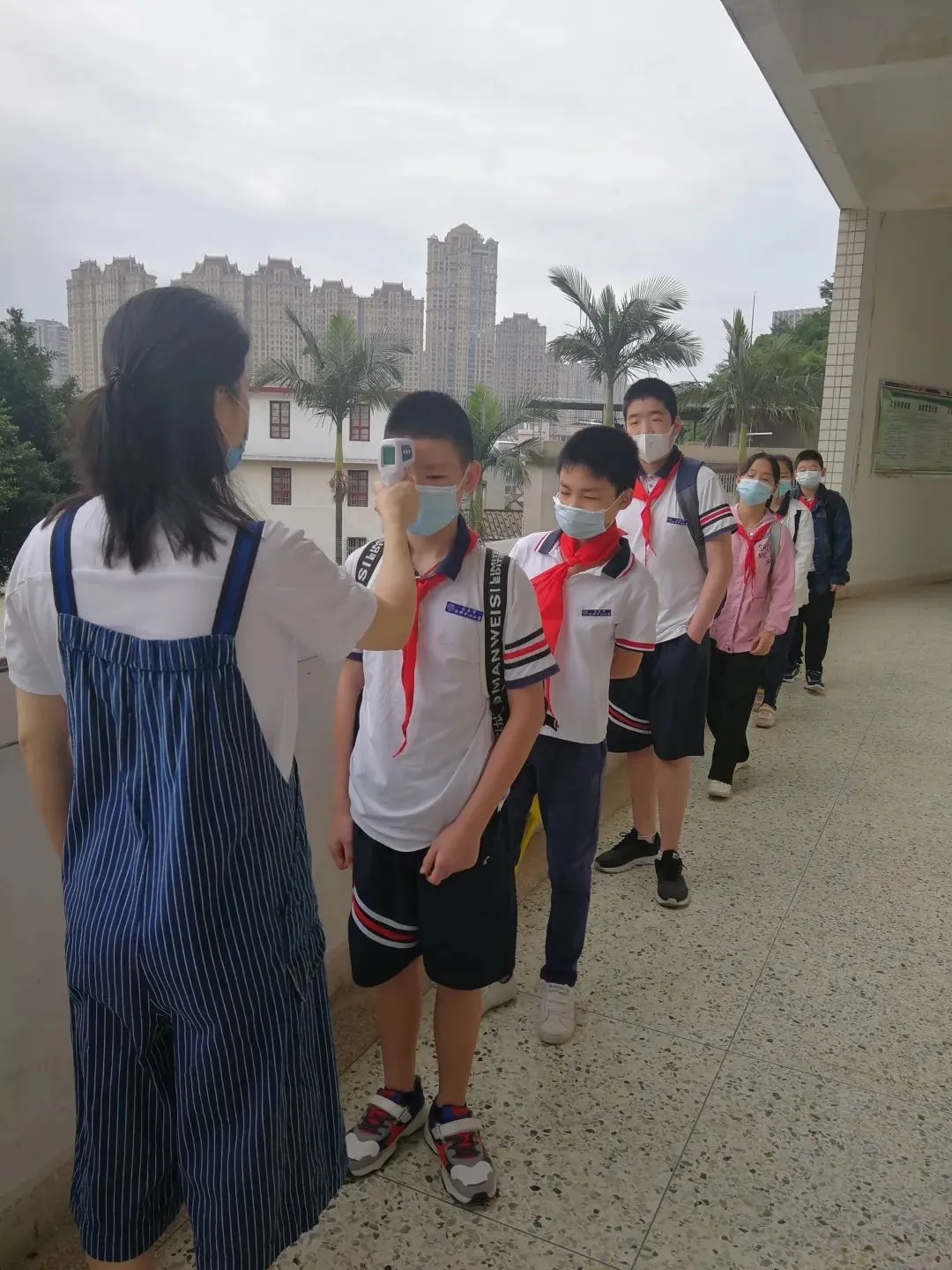“小神獸”歸籠！全區(qū)3至5年級(jí)小學(xué)生復(fù)學(xué)