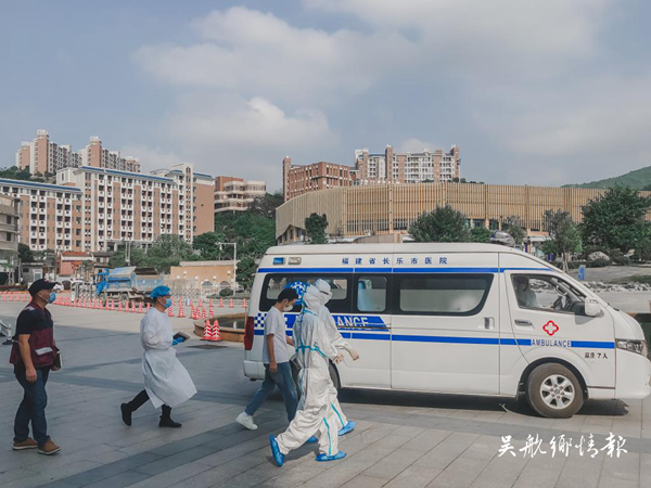 福外開展返校復(fù)學(xué)防范疫情應(yīng)急處置演練