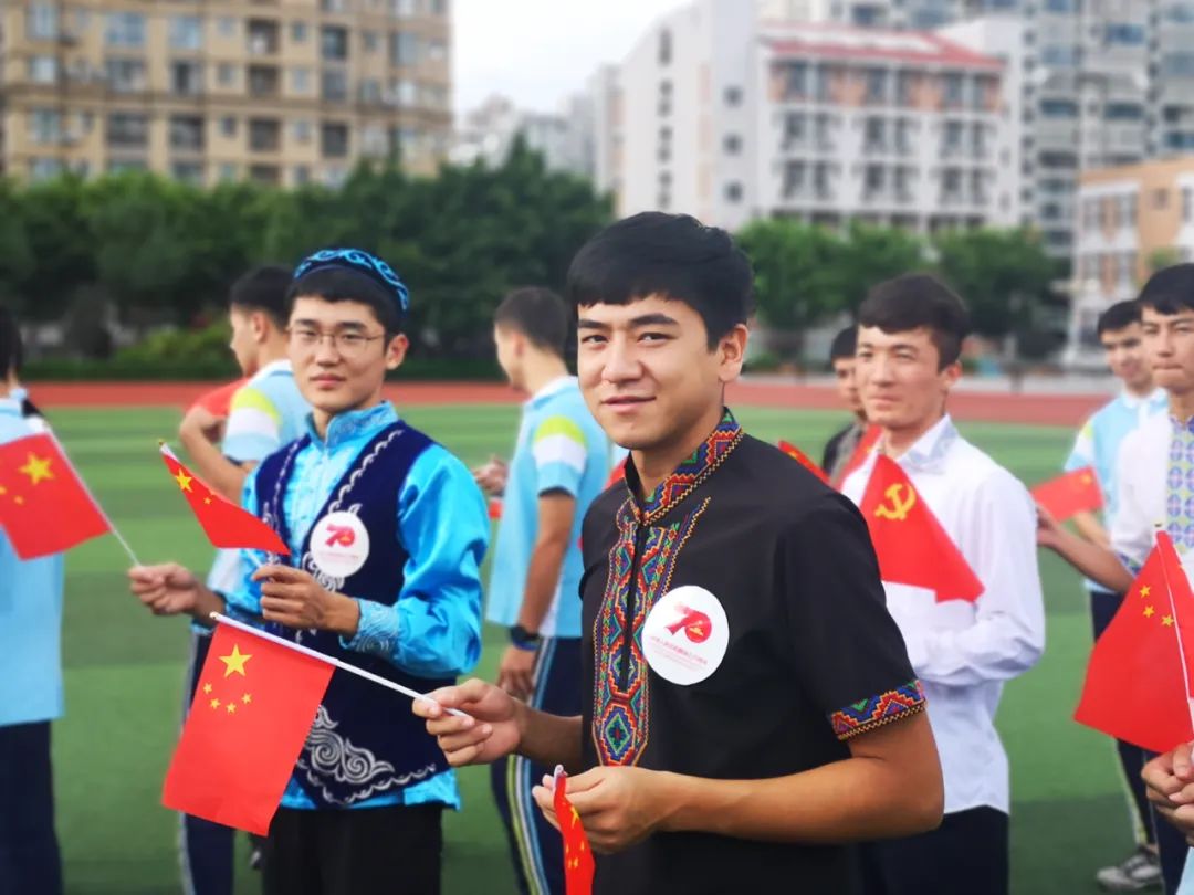 國(guó)家級(jí)榮譽(yù)！正式授牌！長(zhǎng)樂(lè)這所學(xué)校上央視啦
