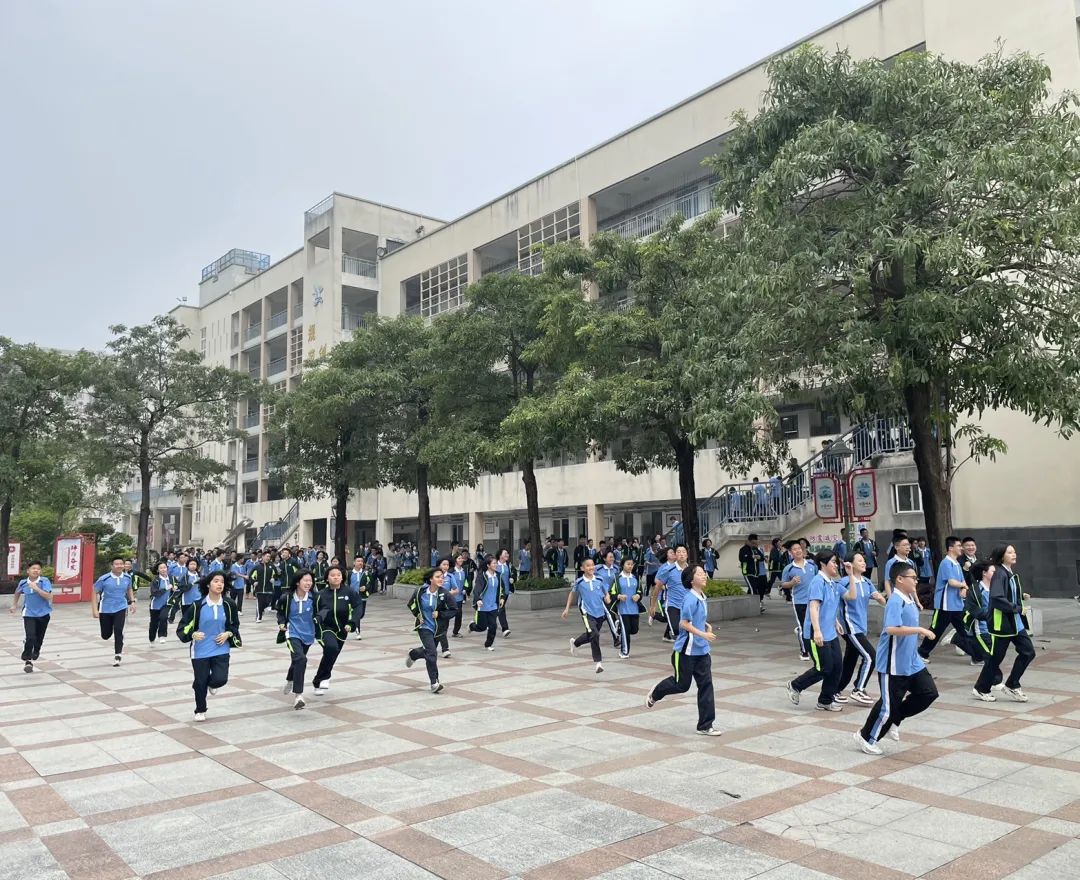 防空警報(bào)鳴響，長(zhǎng)樂(lè)區(qū)這樣“應(yīng)戰(zhàn)”→