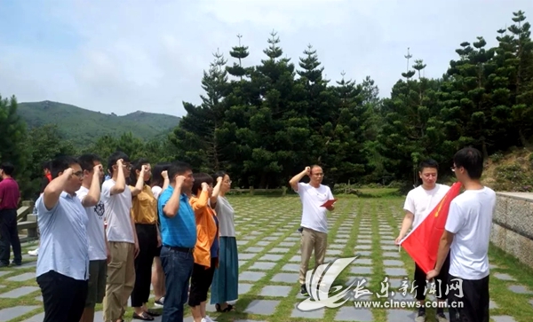 區(qū)總工會開展慶“七一”黨日活動