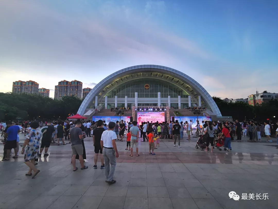 我區(qū)開展社會治安綜合保險(xiǎn)大型宣傳活動，這些福利你都get了嗎？