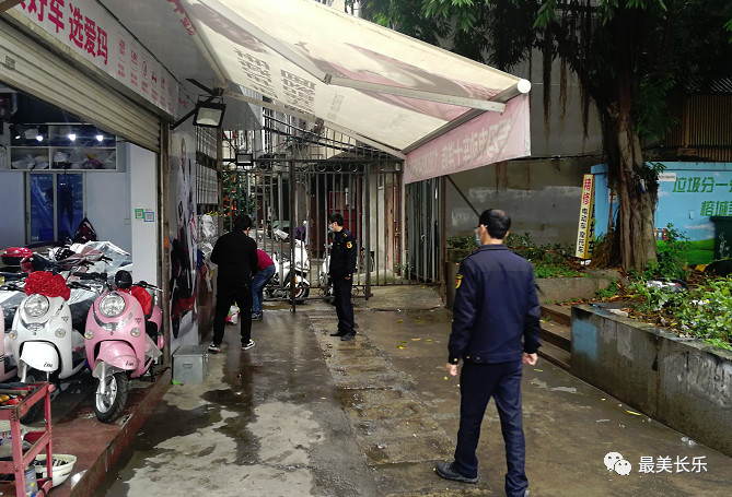 不讓“生命通道”添堵！區(qū)城建監(jiān)察隊(duì)開展消防通道整治工作！