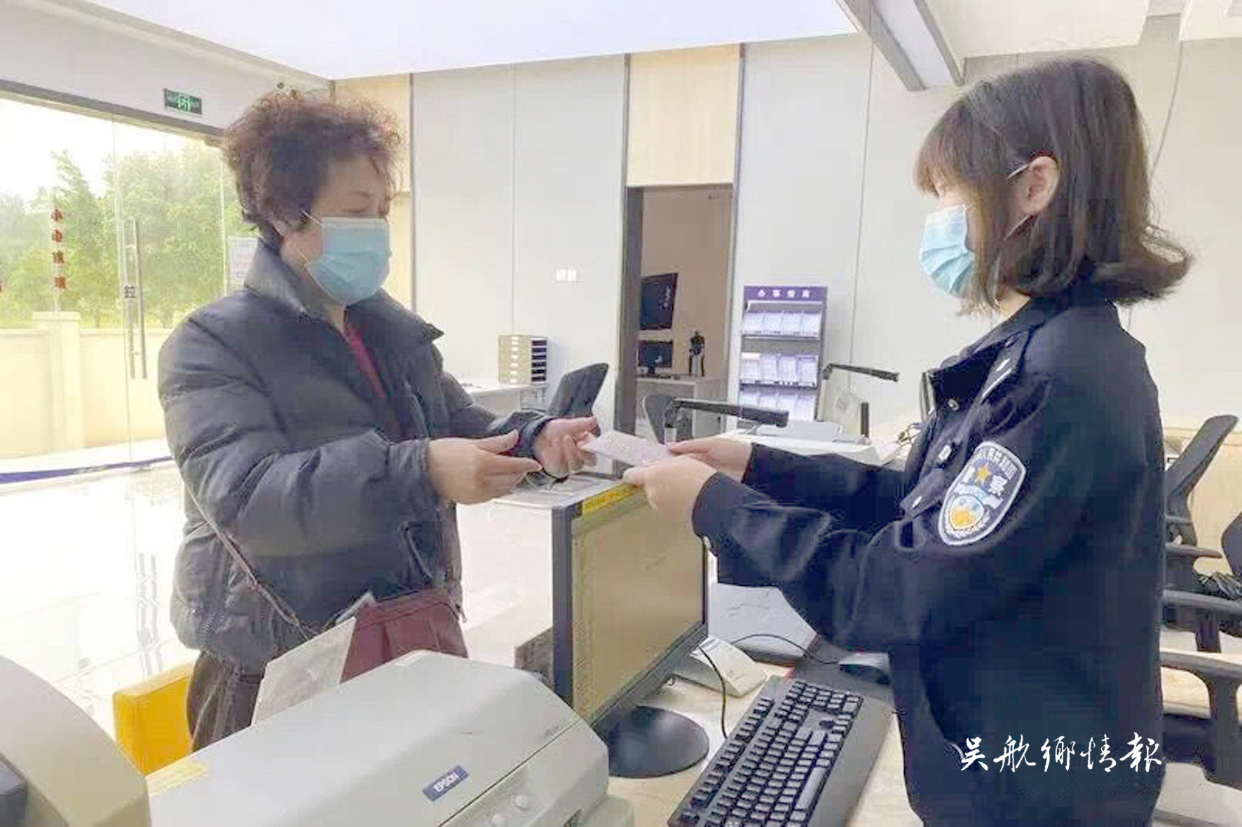 區(qū)公安局“開門評警”活動為群眾辦實事解難事