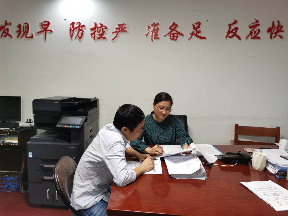 長樂區(qū)疫情防控“擔(dān)當(dāng)盡責(zé)”好干部風(fēng)采