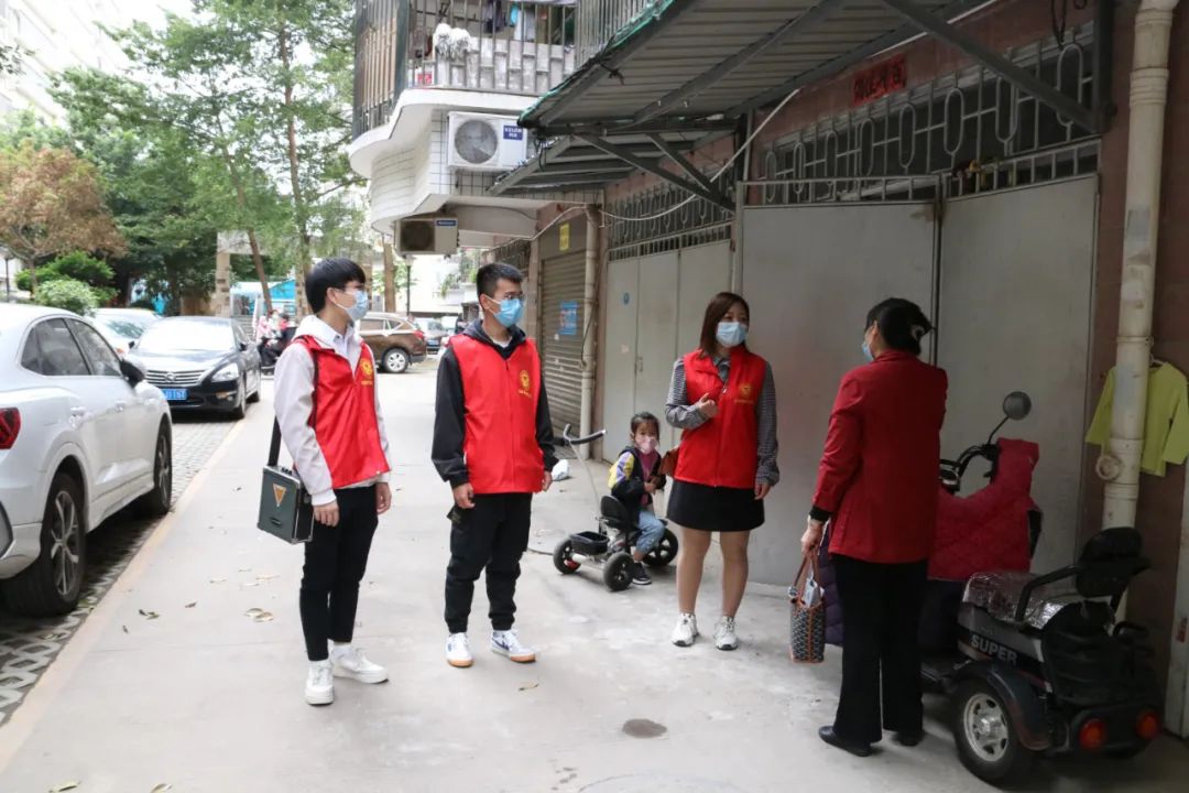 萬(wàn)名干部下基層 | 溫暖！戰(zhàn)“疫”一線，他們一直都在......