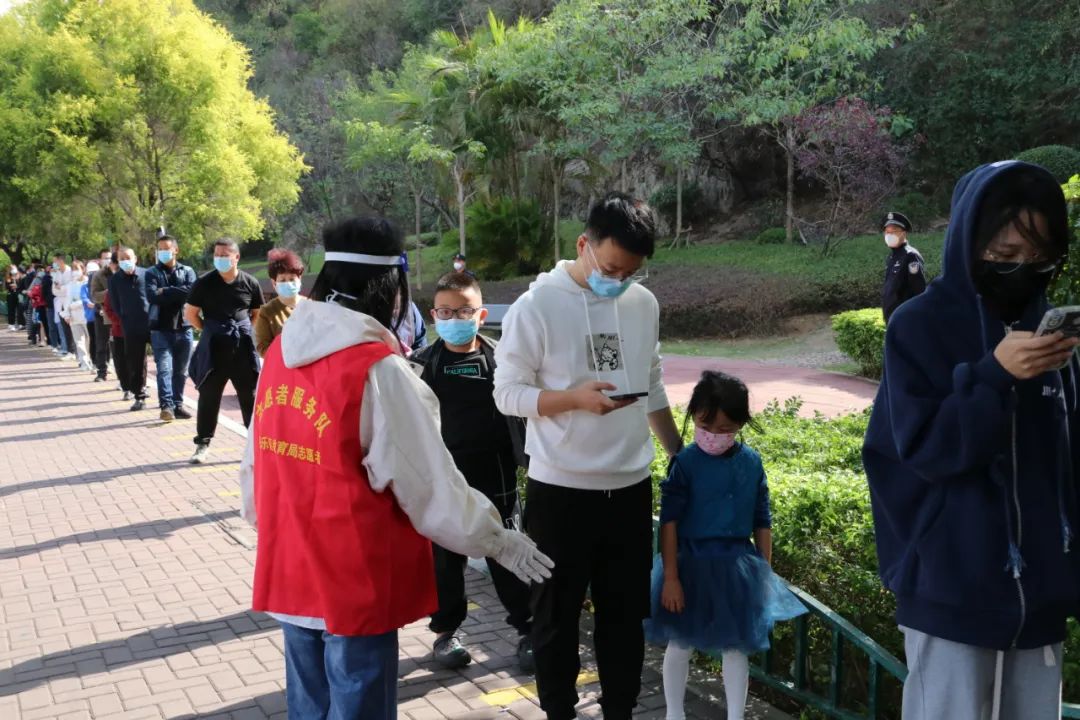 萬(wàn)名干部下基層 | 溫暖！戰(zhàn)“疫”一線，他們一直都在......