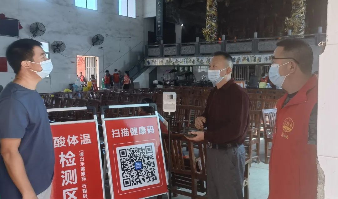 忠實(shí)履職，盡顯擔(dān)當(dāng)！他始終堅(jiān)守在防控“疫”線！