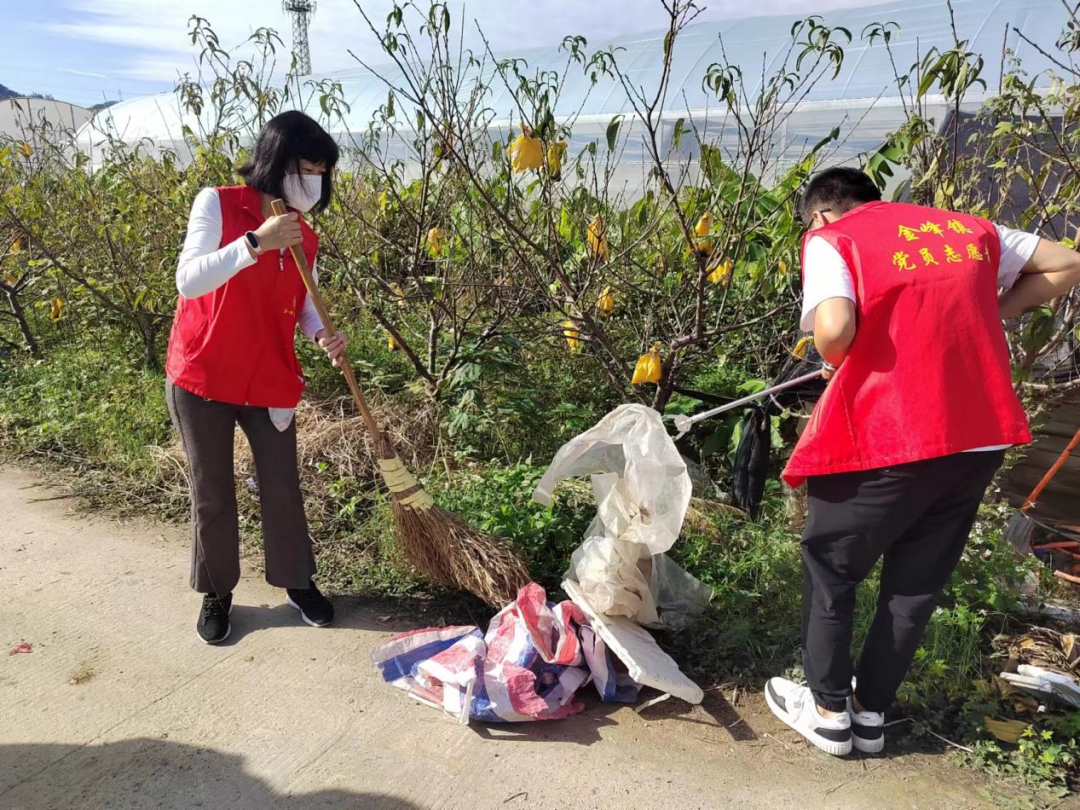 我區(qū)開展“護(hù)河愛水、清潔家園”行動(dòng)